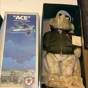 Ace Texaco flying pioneer - The Bear Box- collectible, vintage NWOT